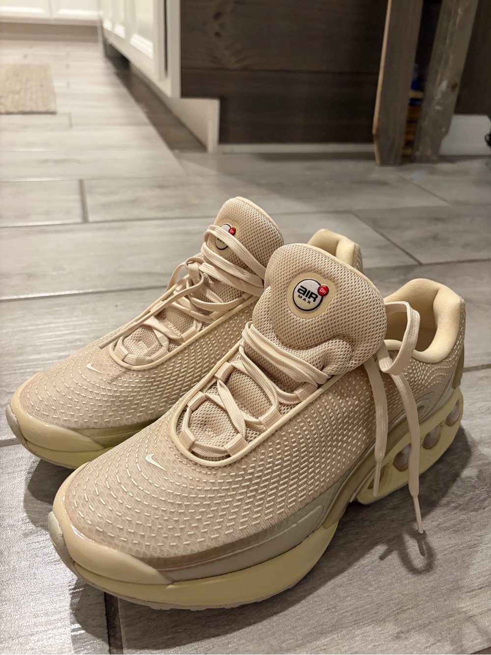 Size 9.5 - Nike Air Max DN Light Khaki Womens HV4861-200 NWOT